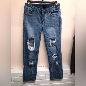 Fashion Nova Blue Capri Skinny Jeans with Distressing